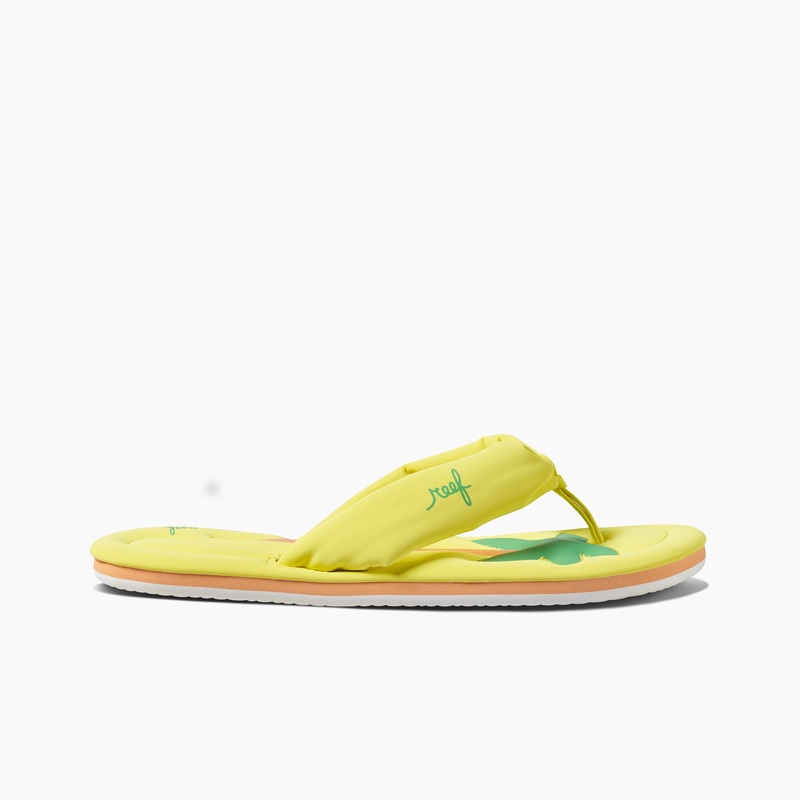 Women's Reef Pool Float Flip Flops Yellow | vmlEZT6TdN5