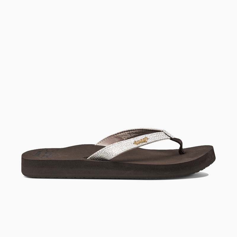 Women's Reef Star Cushion Sassy Flip Flops Brown / White | JF7o8QIpeqA